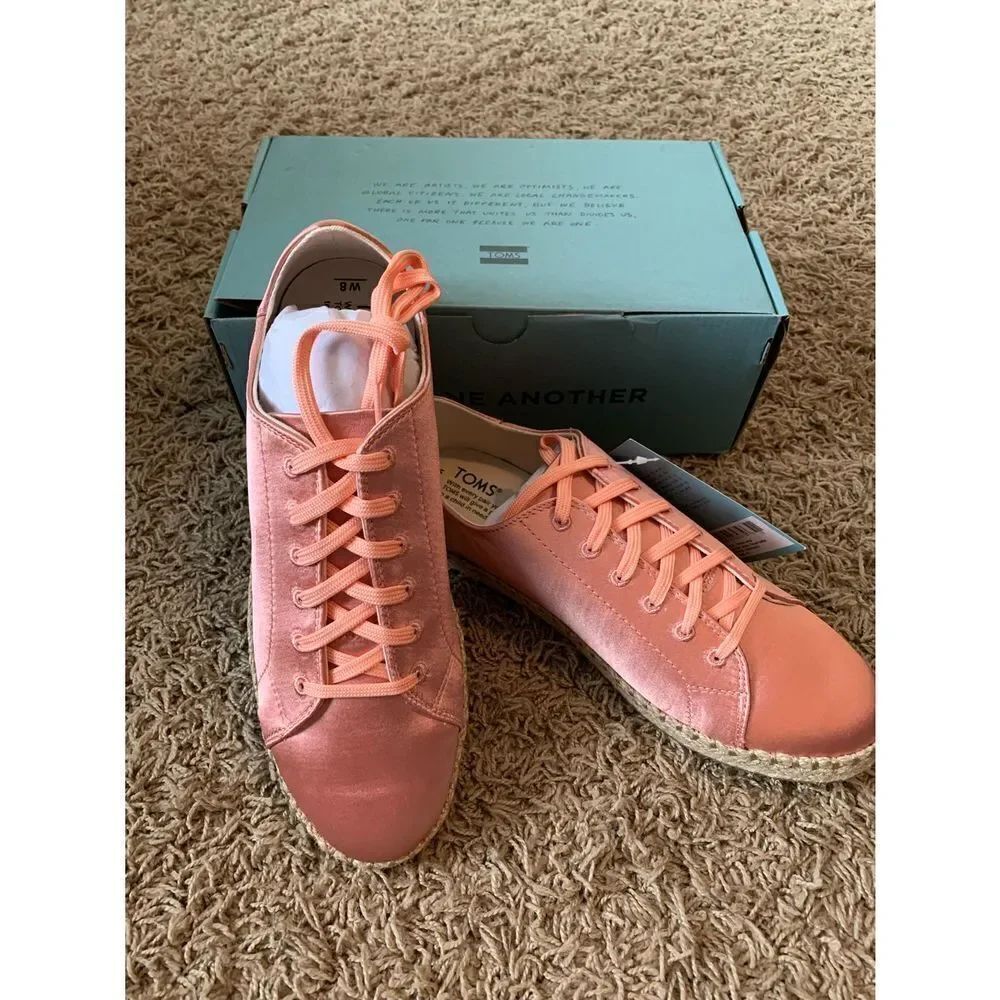 Toms Lena Satin espadrille sneakers. Size 8